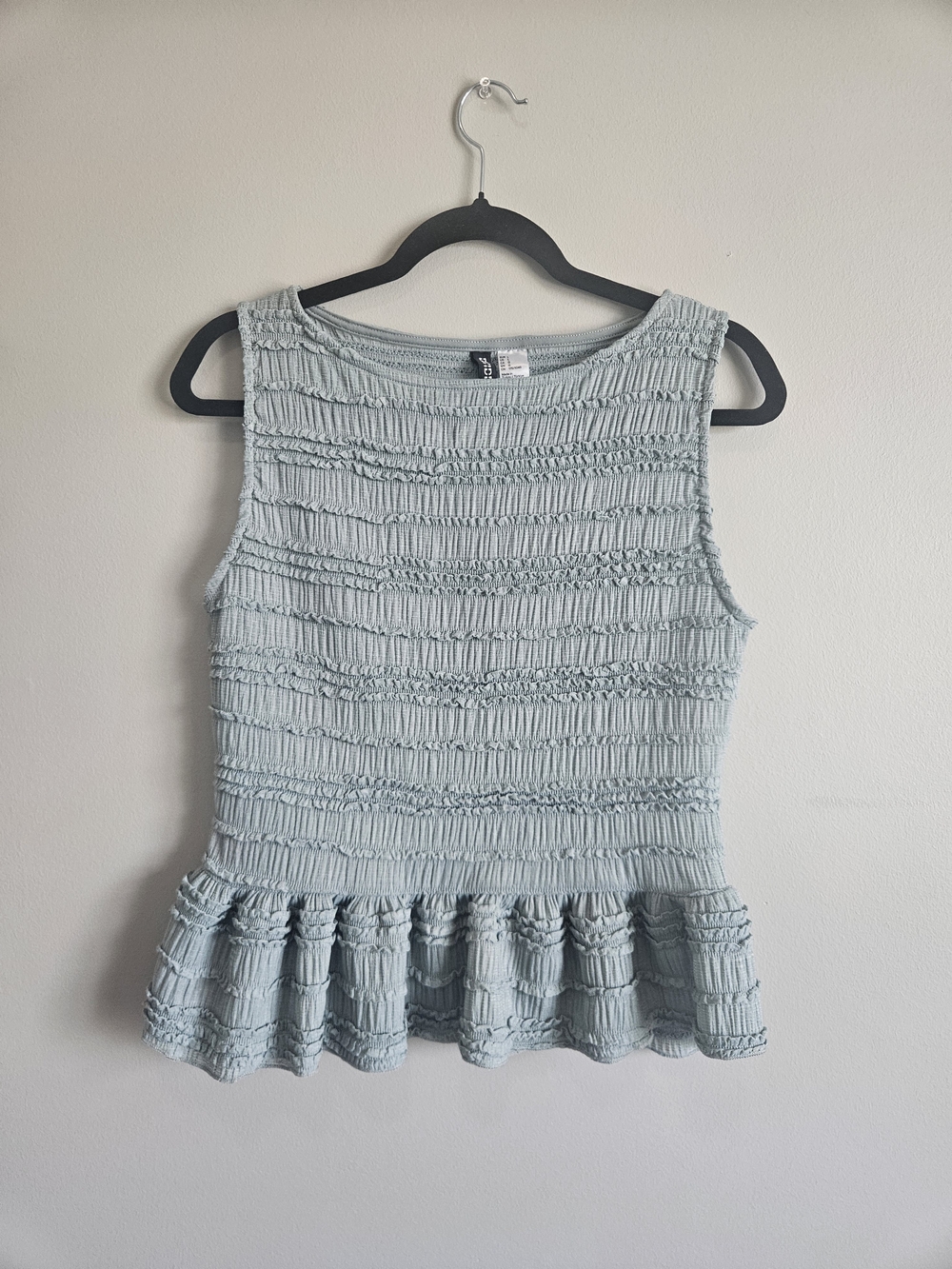 H&M Sage Green Textured Ruffle Peplum Sleeveless Top Size L